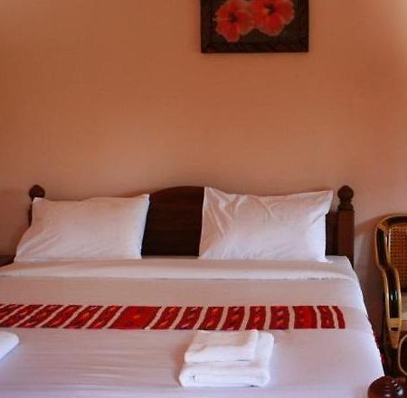Huen Mai Hom Hotel Nan Bagian luar foto